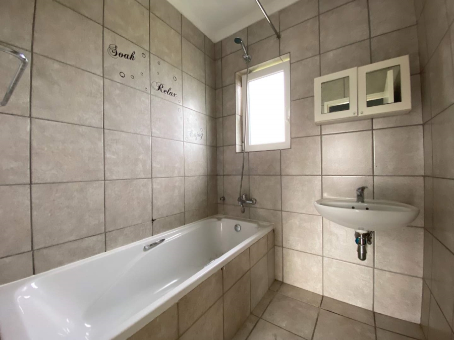 3 Bedroom Property for Sale in Klein Drakenstein Western Cape